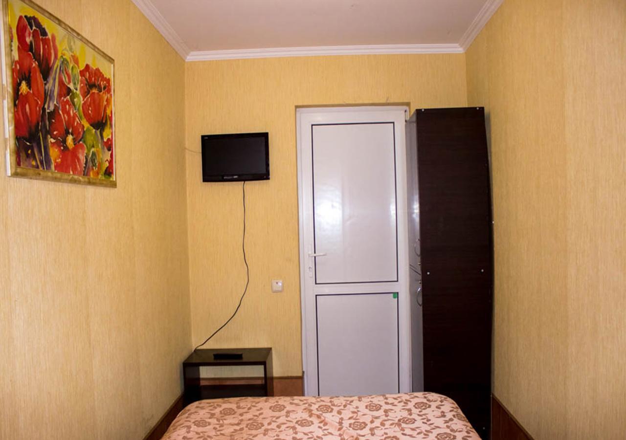 Matras Hotel Kyiv Exterior photo